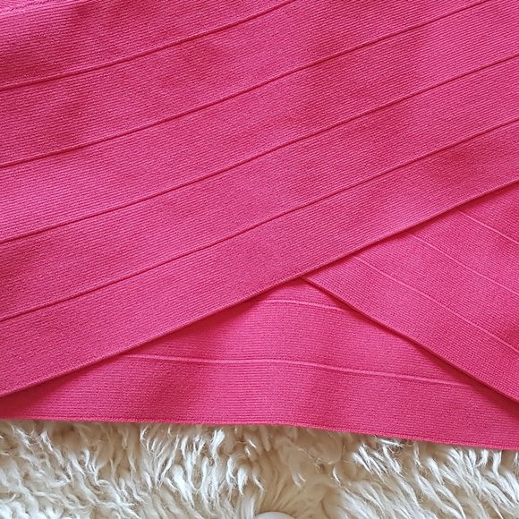 GUESS Bandage Dress - Picture 7 of 10